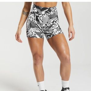 Gymshark Women’s GS Power Short in Size Small PATTERN BLACK AND WHITE